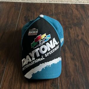 Daytona international Speedway baseball cap with pin EUC